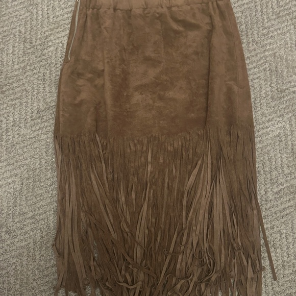 J.O.A. Tan Fringe Midi Skirt - Picture 2 of 6